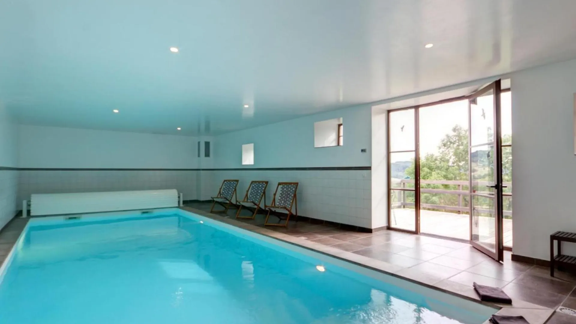 Gite De Charme Avec Spa, Sauna Et Jardin Pour 12 Personnes - Fr-1-496-54 Saint-Just-la-Pendue 0*,  France