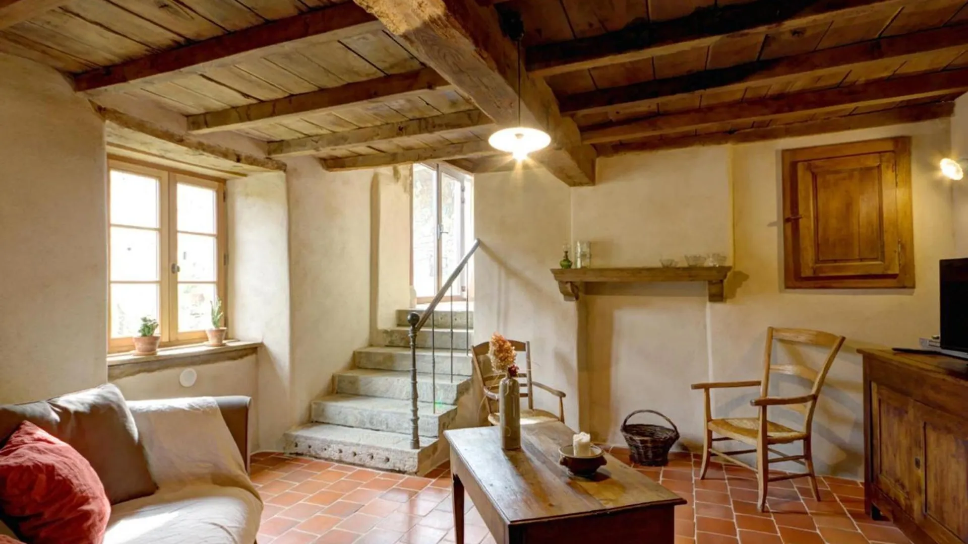 Gite De Charme Avec Spa, Sauna Et Jardin Pour 12 Personnes - Fr-1-496-54 Saint-Just-la-Pendue Holiday home