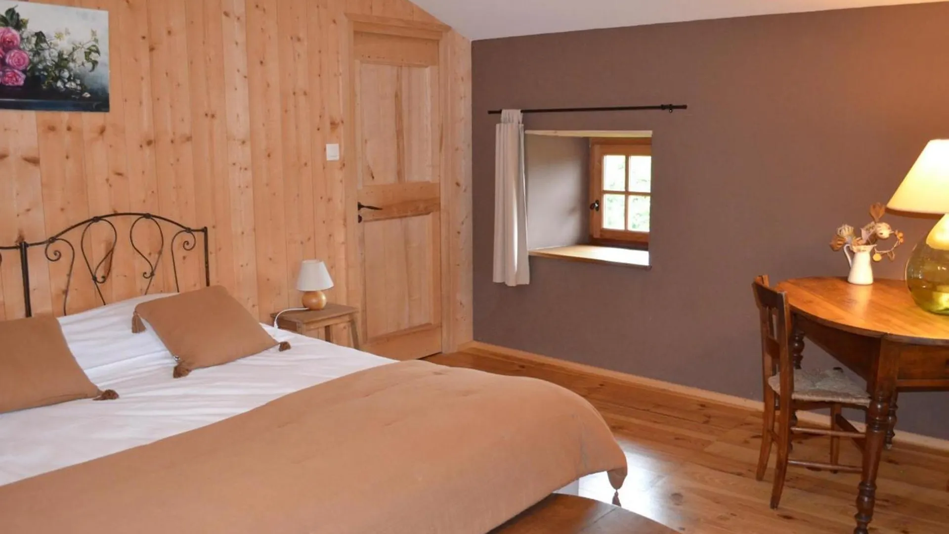 Gite De Charme Avec Spa, Sauna Et Jardin Pour 12 Personnes - Fr-1-496-54 Saint-Just-la-Pendue 0*,